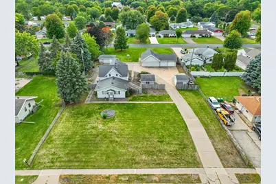 8428 Portland Avenue S, Bloomington, MN 55420 - Photo 1
