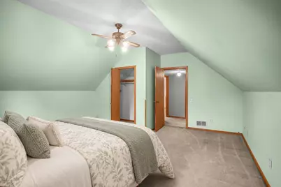 8428 Portland Avenue S, Bloomington, MN 55420 - Photo 21