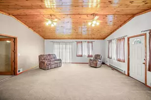 8428 Portland Ave S, Bloomington, MN 55420 - Photo 19
