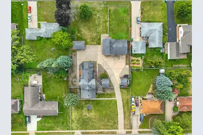 8428 Portland Avenue S, Bloomington, MN 55420 - Photo 33