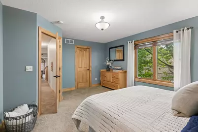 9951 Vagabond Court N, Maple Grove, MN 55311 - Photo 37