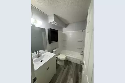 305 Jackson Avenue N, Hopkins, MN 55343 - Photo 19