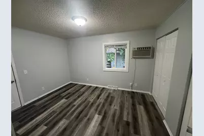 305 Jackson Avenue N, Hopkins, MN 55343 - Photo 17