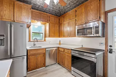 1133 California Avenue W, Saint Paul, MN 55108 - Photo 7