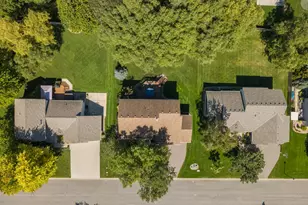 14105 Forest Ln, Apple Valley, MN 55124 - Photo 13