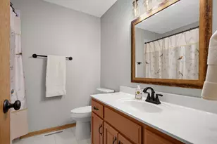14105 Forest Ln, Apple Valley, MN 55124 - Photo 37