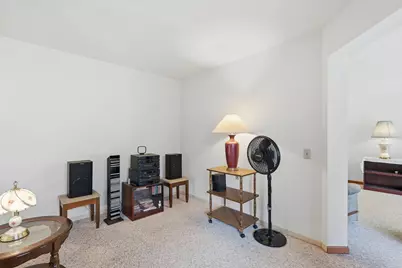 500 County Road B W #328, Roseville, MN 55113 - Photo 21