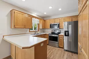 7661 Homestead Ct S, Cottage Grove, MN 55016 - Photo 7