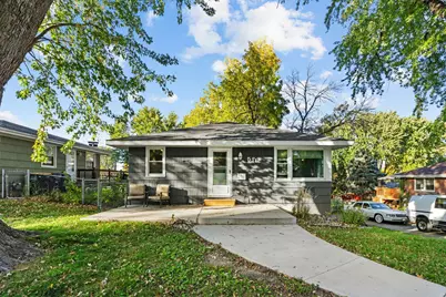 511 7th Avenue E, Shakopee, MN 55379 - Photo 1