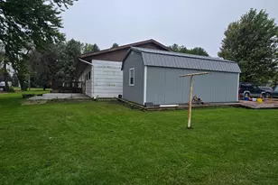504 Circle Dr, Rushmore, MN 56168 - Photo 5