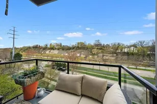 284 Spring St, Saint Paul, MN 55102 - Photo 7
