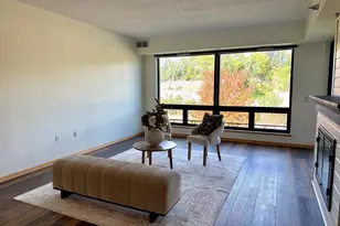 284 Spring St, Saint Paul, MN 55102 - Photo 15