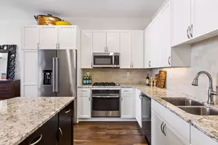 1120 S 2nd St, Minneapolis, MN 55415 - Photo 13