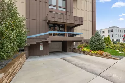 2800 W 44th Street #201, Minneapolis, MN 55410 - Photo 19