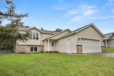 813 7th Avenue N, Sauk Rapids, MN 56379 - Photo 1