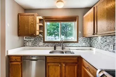 15521 Float Lane #150, Apple Valley, MN 55124 - Photo 7