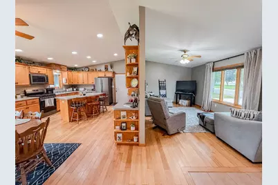 1806 Kansas Avenue, Benson, MN 56215 - Photo 11