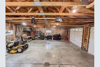 1806 Kansas Avenue, Benson, MN 56215 - Photo 33