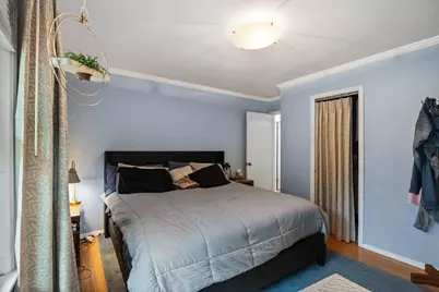 40 Upton Avenue S, Minneapolis, MN 55405 - Photo 17