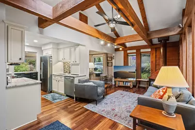 40 Upton Avenue S, Minneapolis, MN 55405 - Photo 11