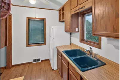 317 6th Avenue S, South Saint Paul, MN 55075 - Photo 13