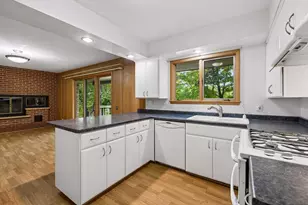 5018 Normandale Ct, Edina, MN 55436 - Photo 13