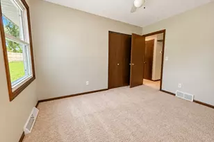 408 17th Ave NE, Waseca, MN 56093 - Photo 17