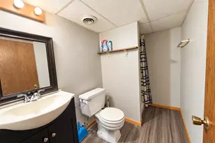 408 17th Ave NE, Waseca, MN 56093 - Photo 21