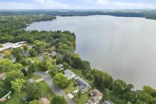 1202 North Shore Dr NE, Menomonie, WI 54751 - Photo 51