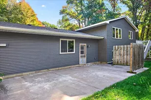 4926 Shady Ln, North Branch, MN 55056 - Photo 9