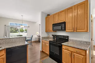 16652 89th Pl N, Maple Grove, MN 55311 - Photo 9