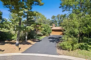 1615 Laurel Ave, Hudson, WI 54016 - Photo 15