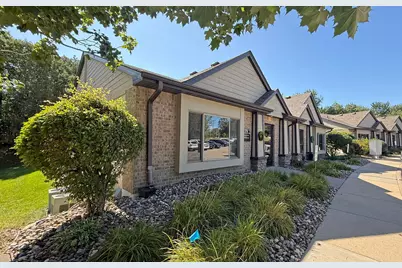 5770 Blackshire Path, Inver Grove Heights, MN 55076 - Photo 3