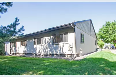 5770 Blackshire Path, Inver Grove Heights, MN 55076 - Photo 15
