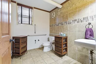2545 Garfield Avenue #101, Minneapolis, MN 55405 - Photo 11