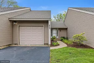 453 Hunter Hill Rd, Hudson, WI 54016 - Photo 1