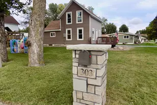 303 1st Ave SE, Grand Meadow, MN 55936 - Photo 3