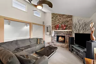 7303 Green Ridge Dr, Eden Prairie, MN 55346 - Photo 19