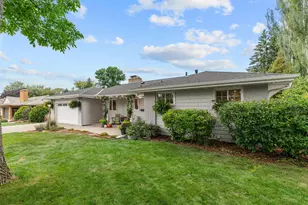 3322 Belden Dr NE, Saint Anthony, MN 55418 - Photo 3