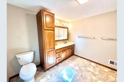 1350 Hillside Street, Hastings, MN 55033 - Photo 23