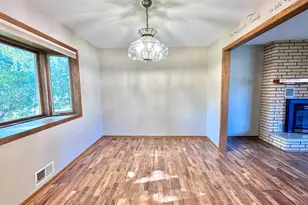 1350 Hillside St, Hastings, MN 55033 - Photo 9