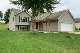 5261 51st St NW, Rochester, MN 55901 - Photo 1