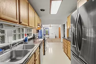 849 8th Ave SW, Faribault, MN 55021 - Photo 3
