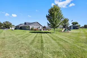 101 Sunset Dr, Saint Martin, MN 56376 - Photo 57