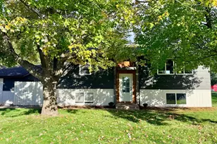 13845 Underclift St NW, Andover, MN 55304 - Photo 7