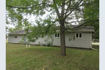 1029 Elm Avenue, Hallock, MN 56728 - Photo 7