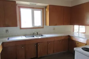 1029 Elm Ave, Hallock, MN 56728 - Photo 23