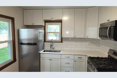 1824 Clear Avenue, Saint Paul, MN 55119 - Photo 7