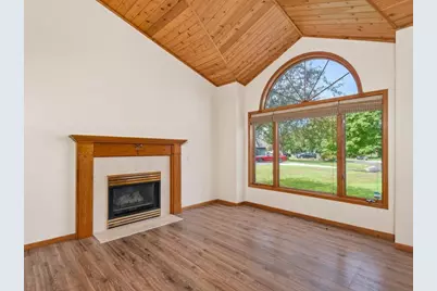 440 83rd Avenue NW, Coon Rapids, MN 55433 - Photo 7