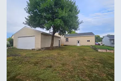 203 Euclid Avenue, Milroy, MN 56263 - Photo 25